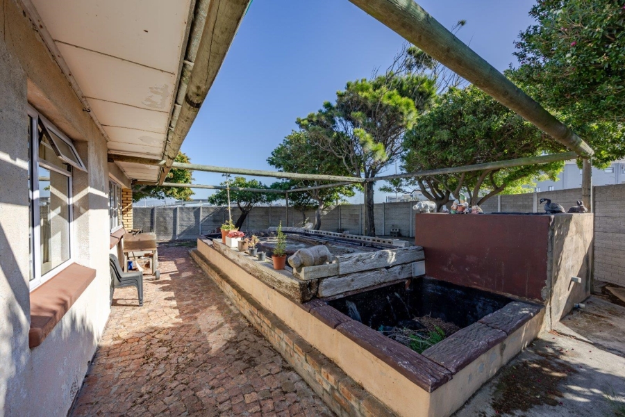 3 Bedroom Property for Sale in Rugby Western Cape